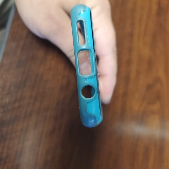 Phone case - Picture 5 of 6